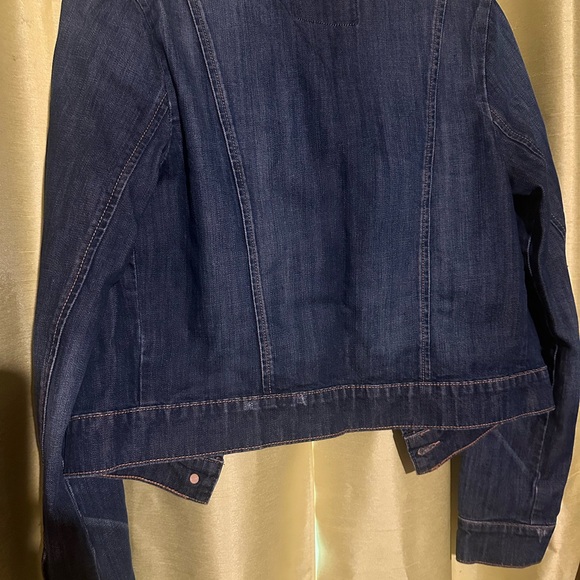 Old Navy blue Jean jacket size junior medium excellent condition - Picture 3 of 3